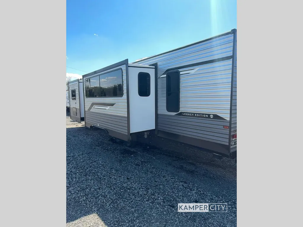2026 Coachmen Catalina Legacy Edition 333DORM, Photos photo 11