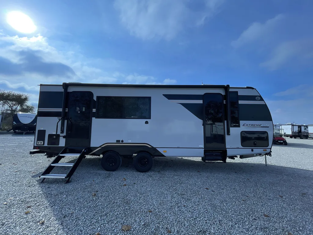 2026 Forest River Vibe Extreme Lite 2400RB, Photos photo 3