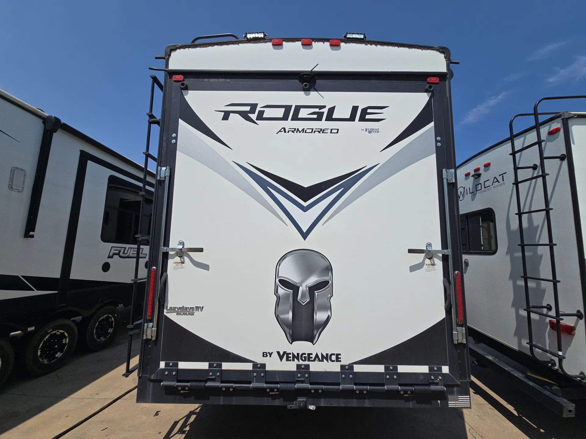 2021 Forest River Vengeance Rogue Armored 4007 — backside