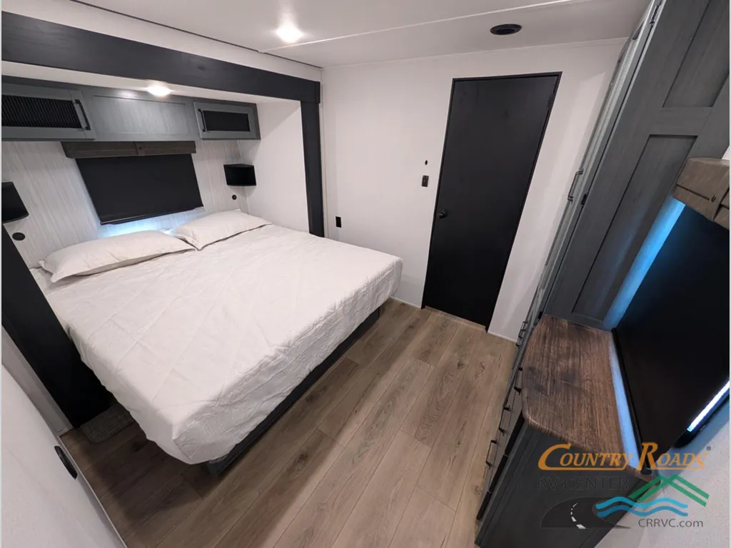 2026 Forest River Puma Vista 422LFT, Photos photo 17