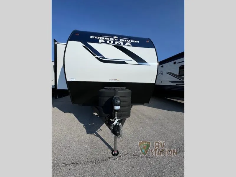 2025 Palomino Puma 32BHQS - Photo 3