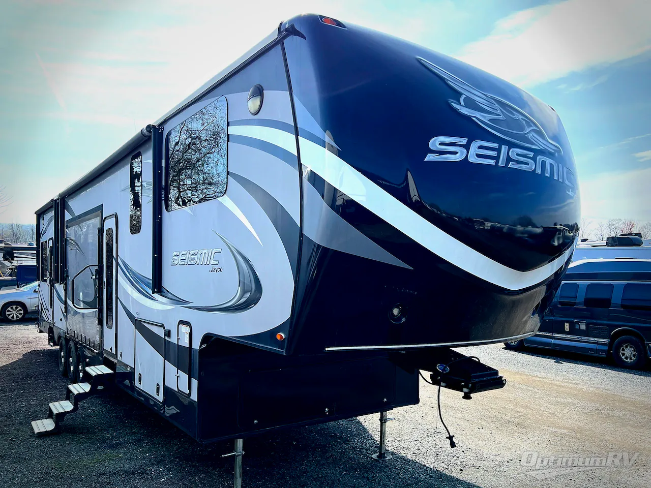 2017 Jayco Seismic 4212 — Photo 1