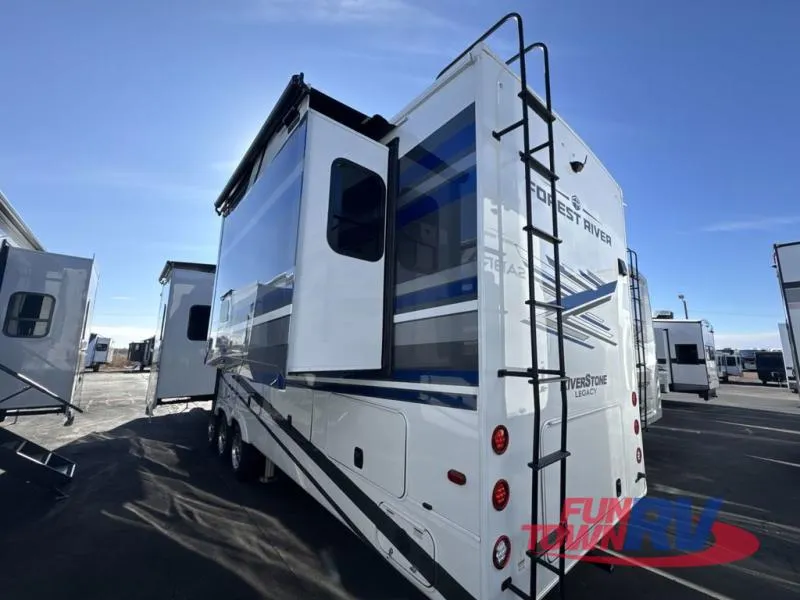 2026 Forest River RiverStone 421FK - Photo 4