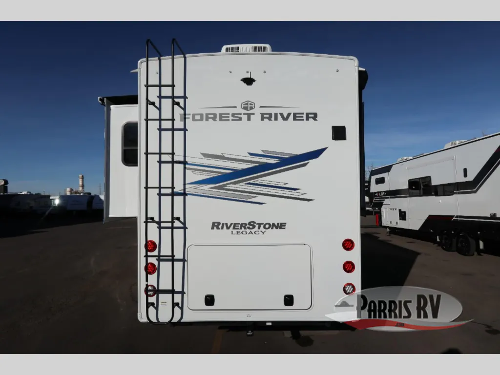 2026 Forest River RiverStone 425FO, Photos photo 6
