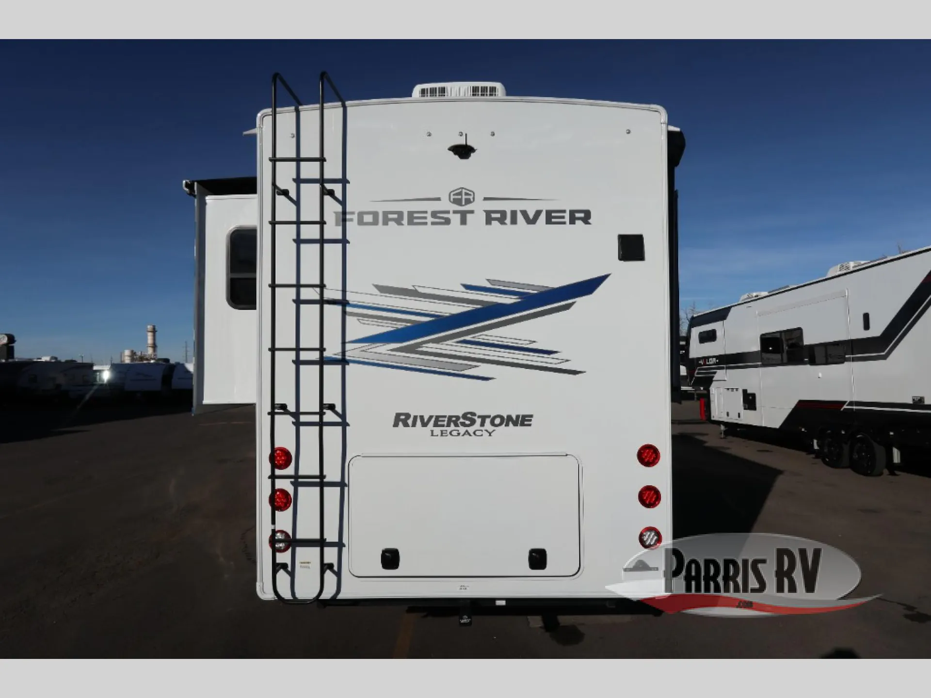 2026 Forest River RiverStone 425FO — Photo 6