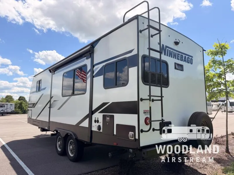 2025 Winnebago Minnie 2529RG - Photo 3