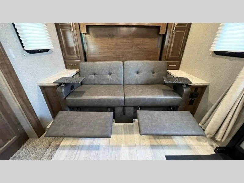 2019 Forest River Flagstaff Micro Lite 25BDS - Photo 3