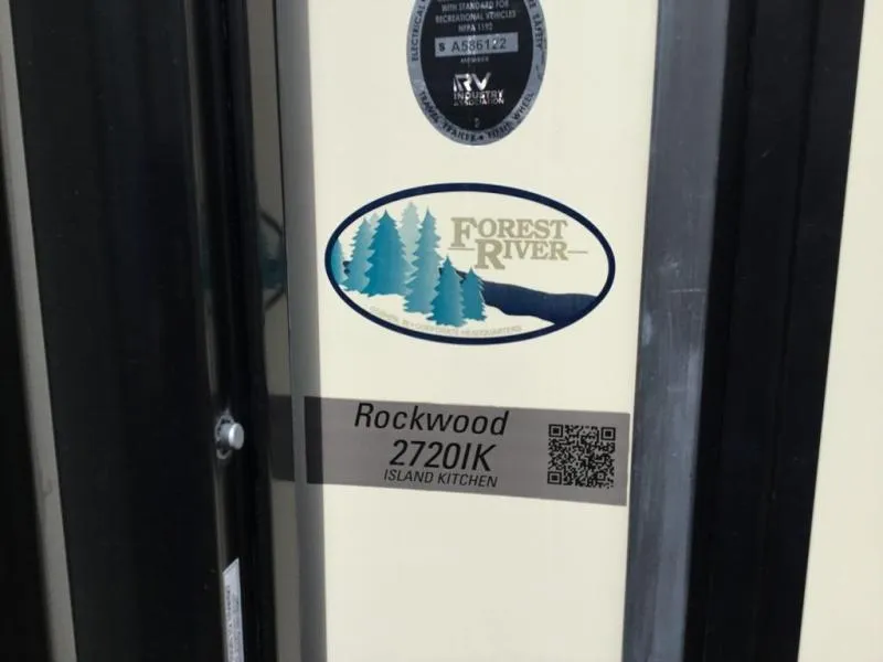 2022 Forest River Rockwood Ultra Lite 2720IK - Photo 4