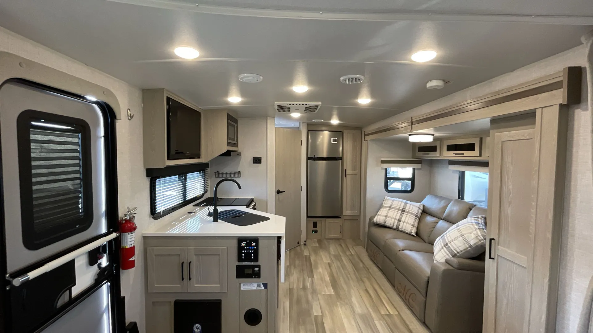 2021 Forest River Rockwood Mini Lite 2204S — living area main