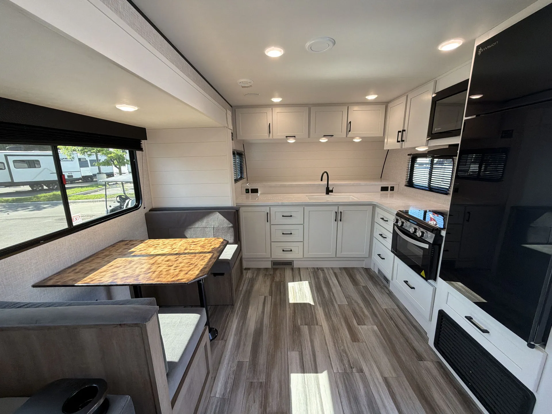 2025 Jayco Jay Flight 280FKS — living area main