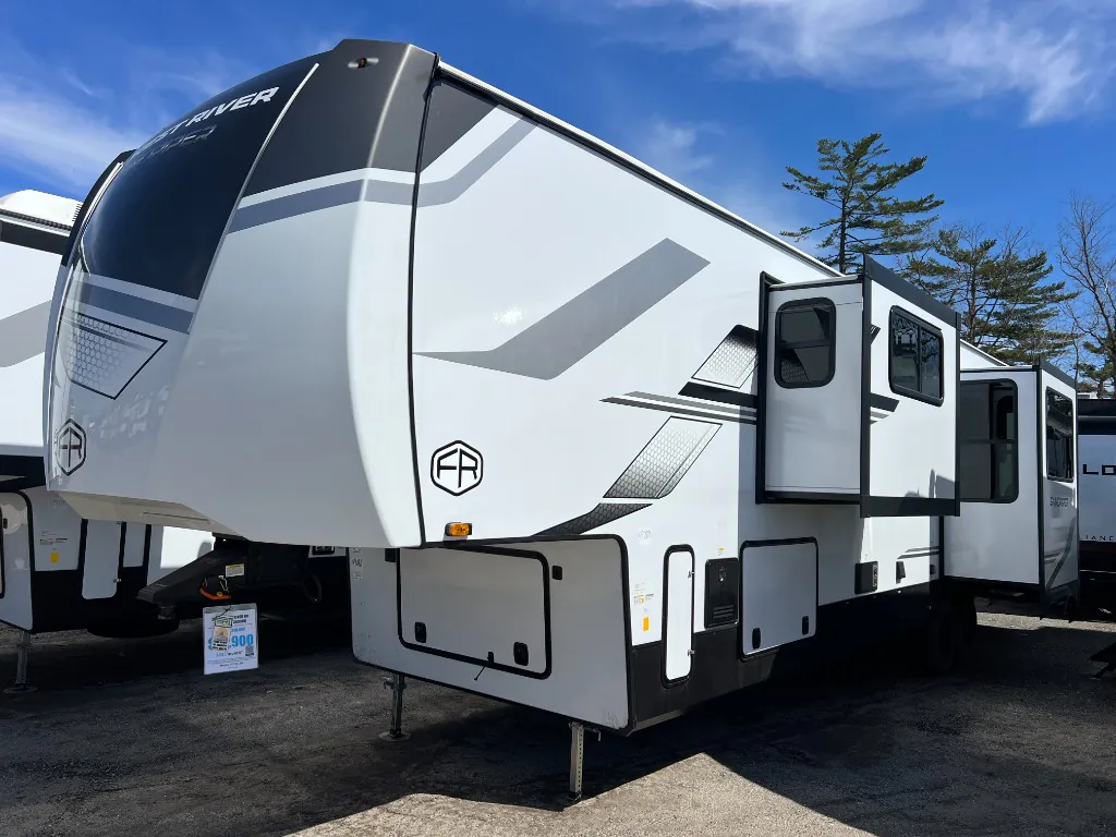 2026 Forest River Sandpiper 3800RK - Photo 4