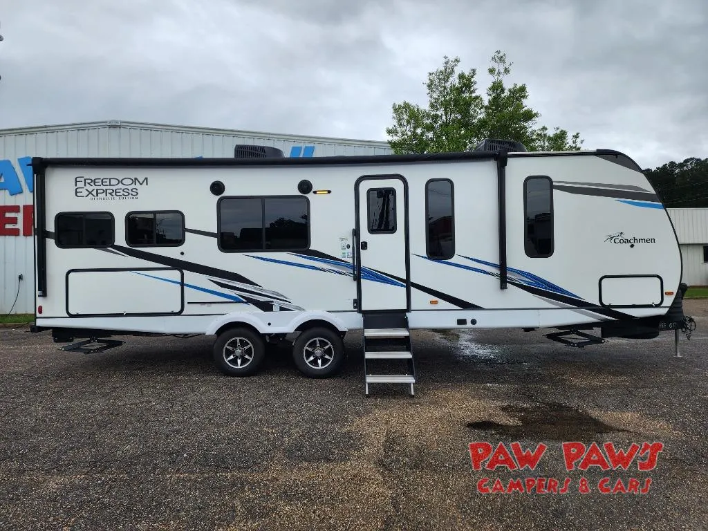 2023 Coachmen Freedom Express Ultra Lite 274RKS - Photo 3