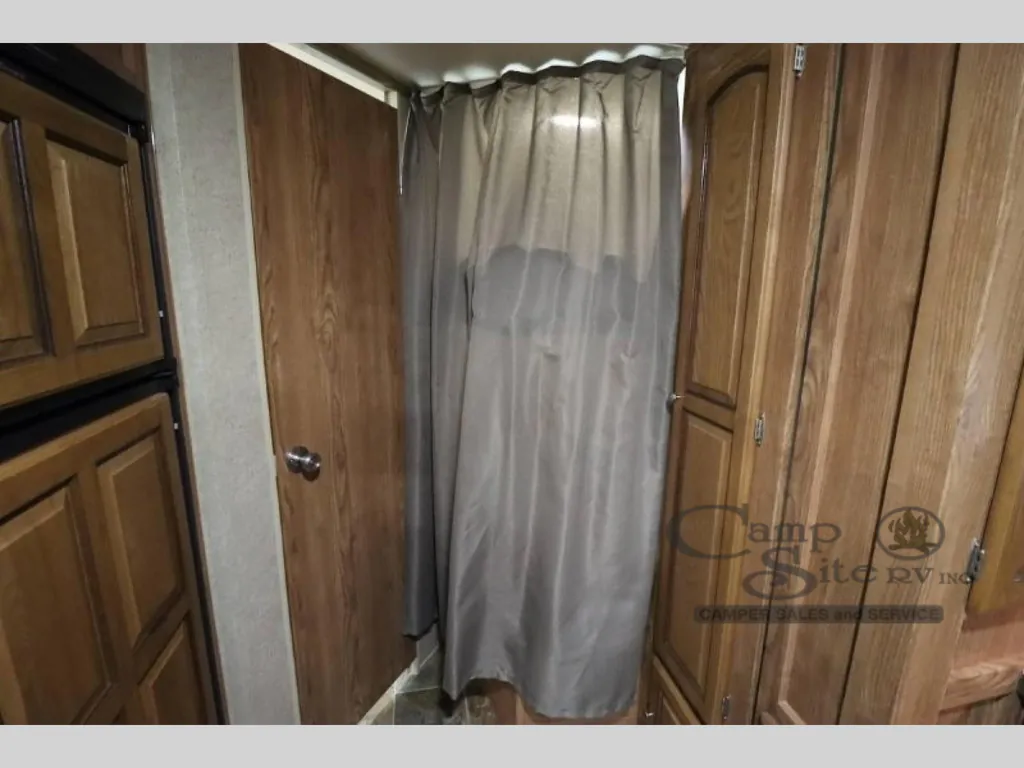 2014 Forest River Rockwood Ultra Lite 2702SS, Photos photo 29