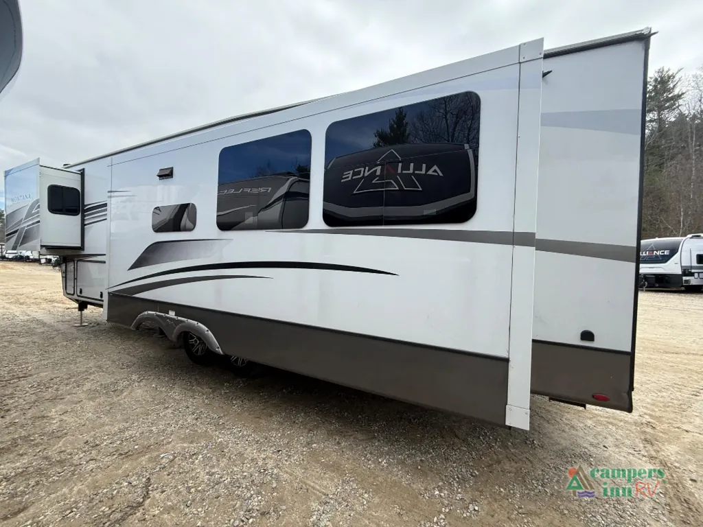 2024 Keystone Montana 3531RE, Photos photo 7
