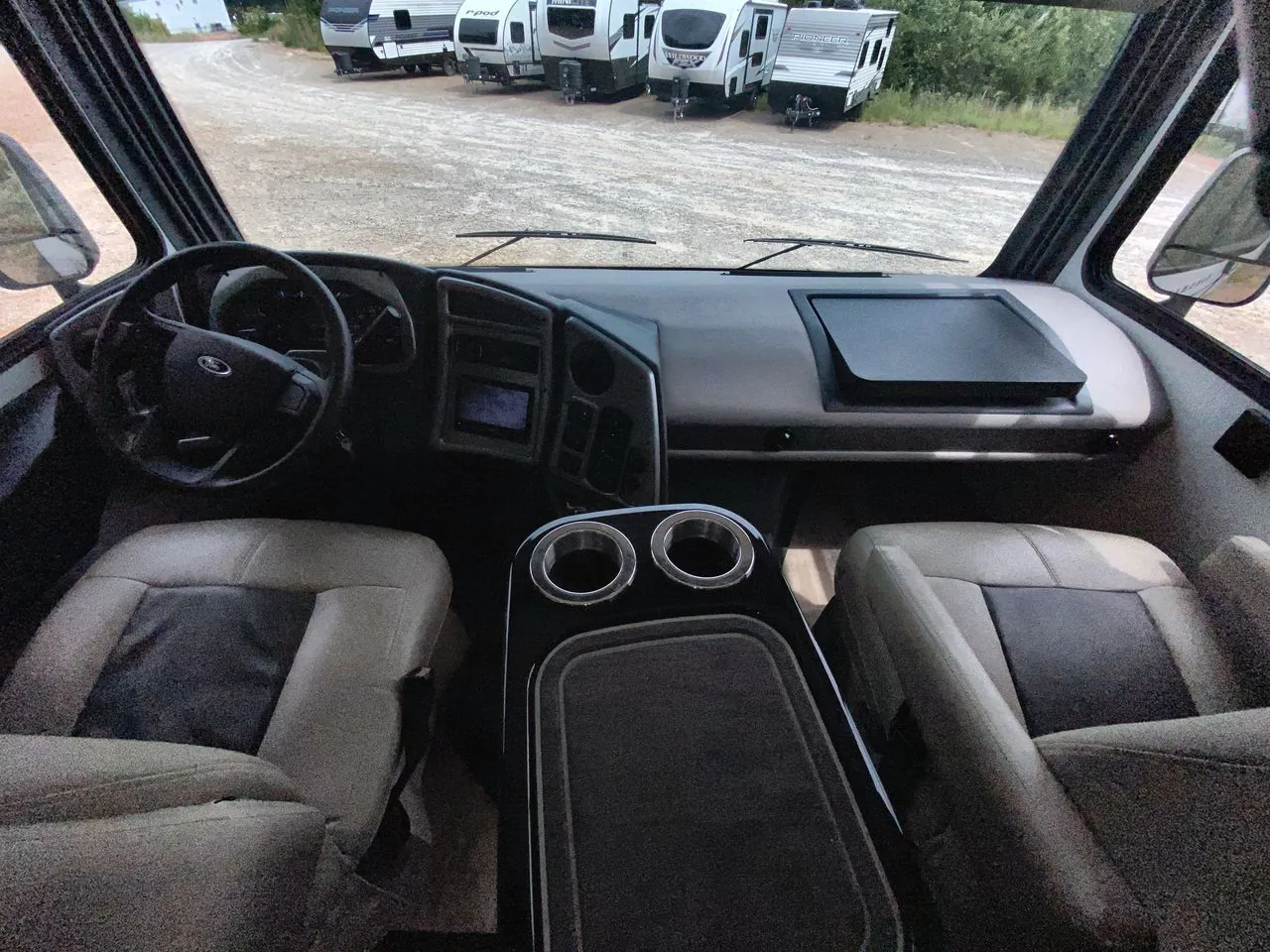 2021 Coachmen Pursuit 29SS - Photo 3