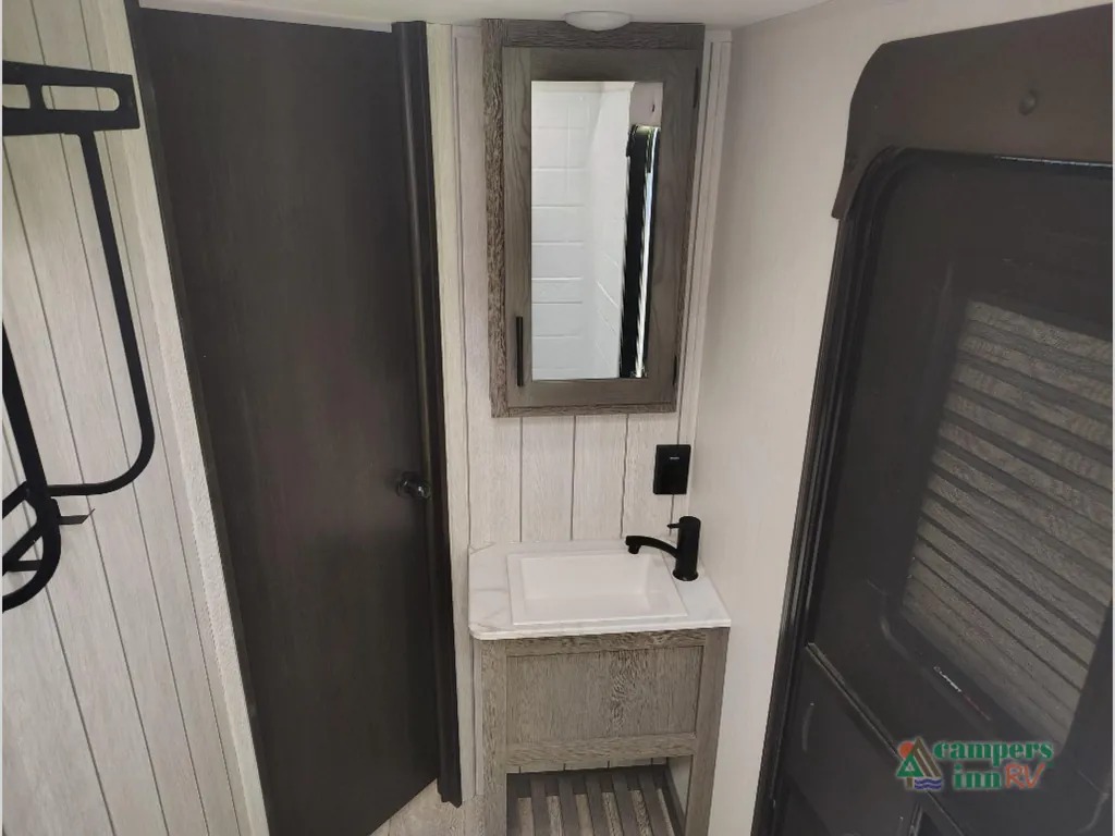 2025 Forest River Cherokee Alpha Wolf 26DBH, Photos photo 56