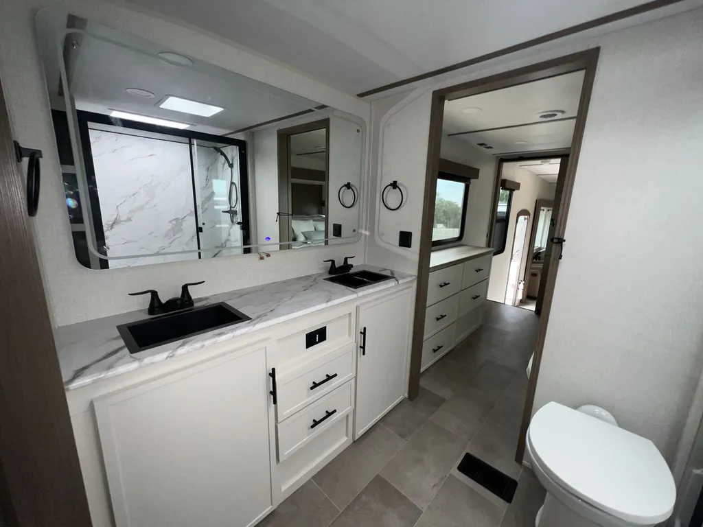 2027 Forest River Impression 360MYR, Photos photo 23