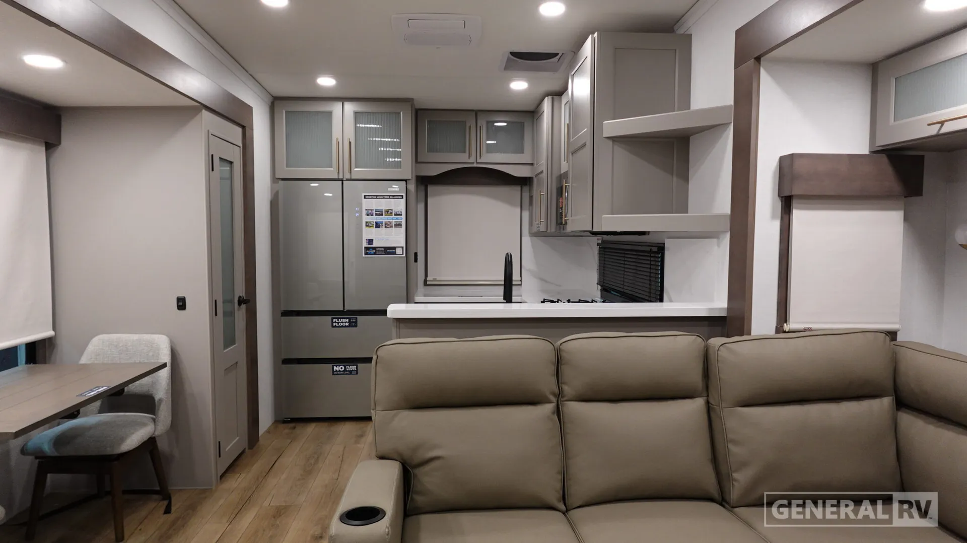 2026 Alliance RV Paradigm 382RK - Photo 3