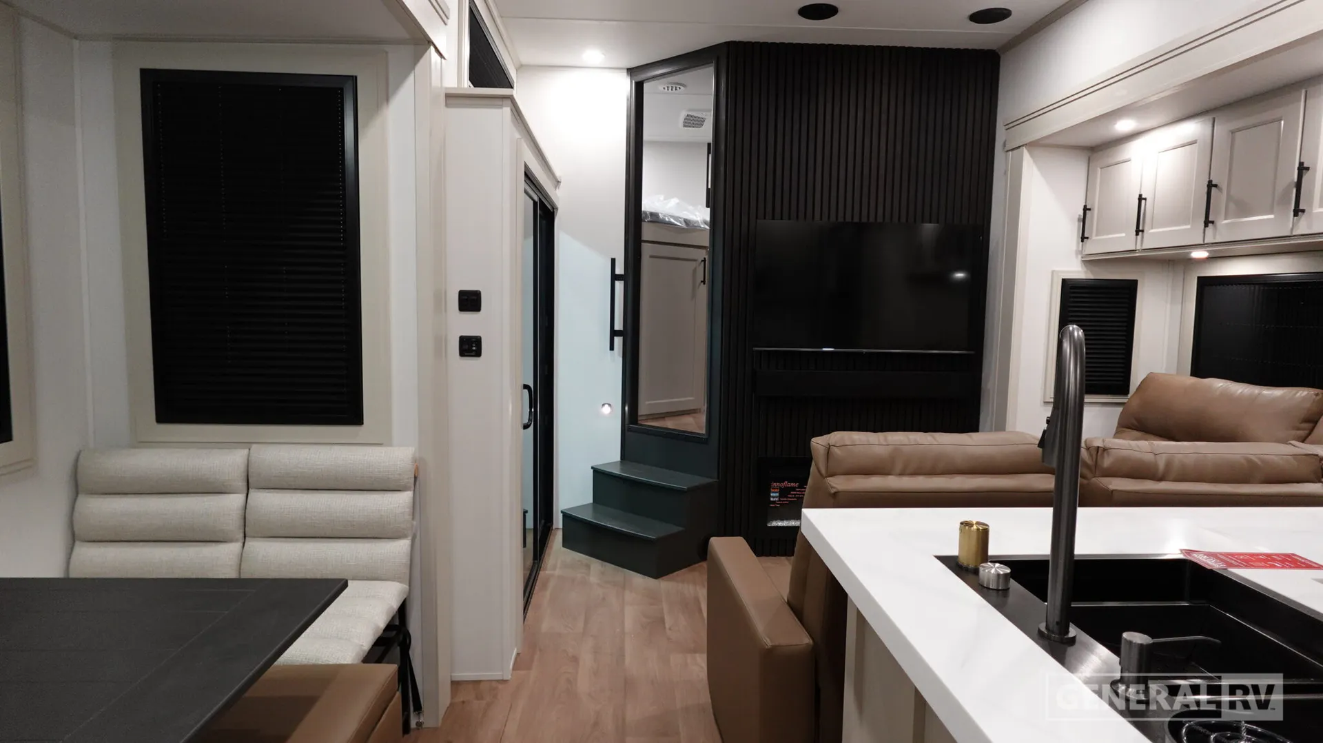 2026 Grand Design Solitude 414LJMJ - Photo 3