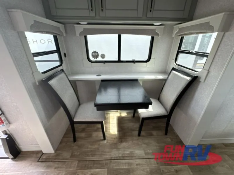 2025 Redwood RV Redwood 415RD - Photo 4
