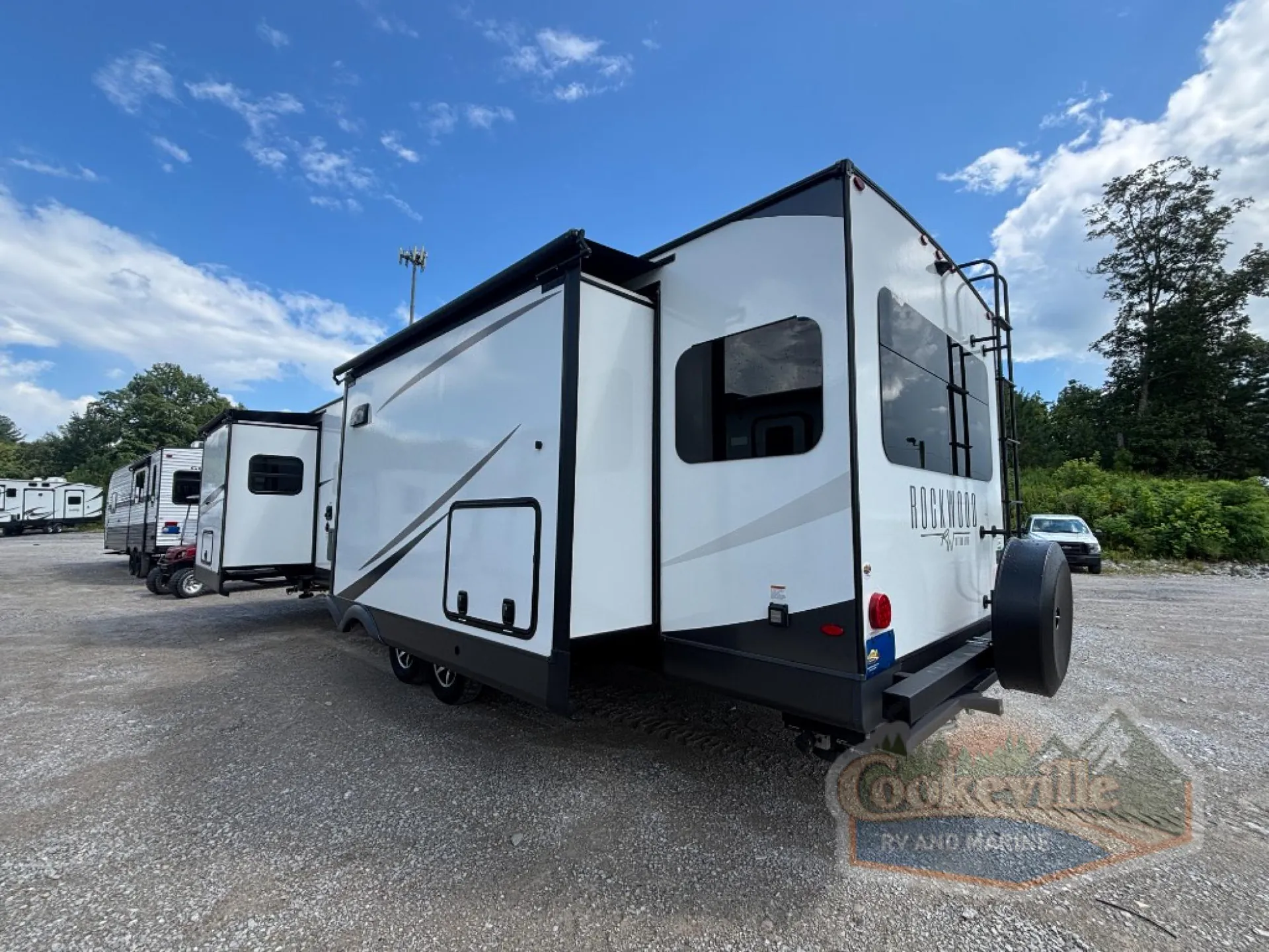 2023 Forest River Rockwood Ultra Lite 2906BS - Photo 3