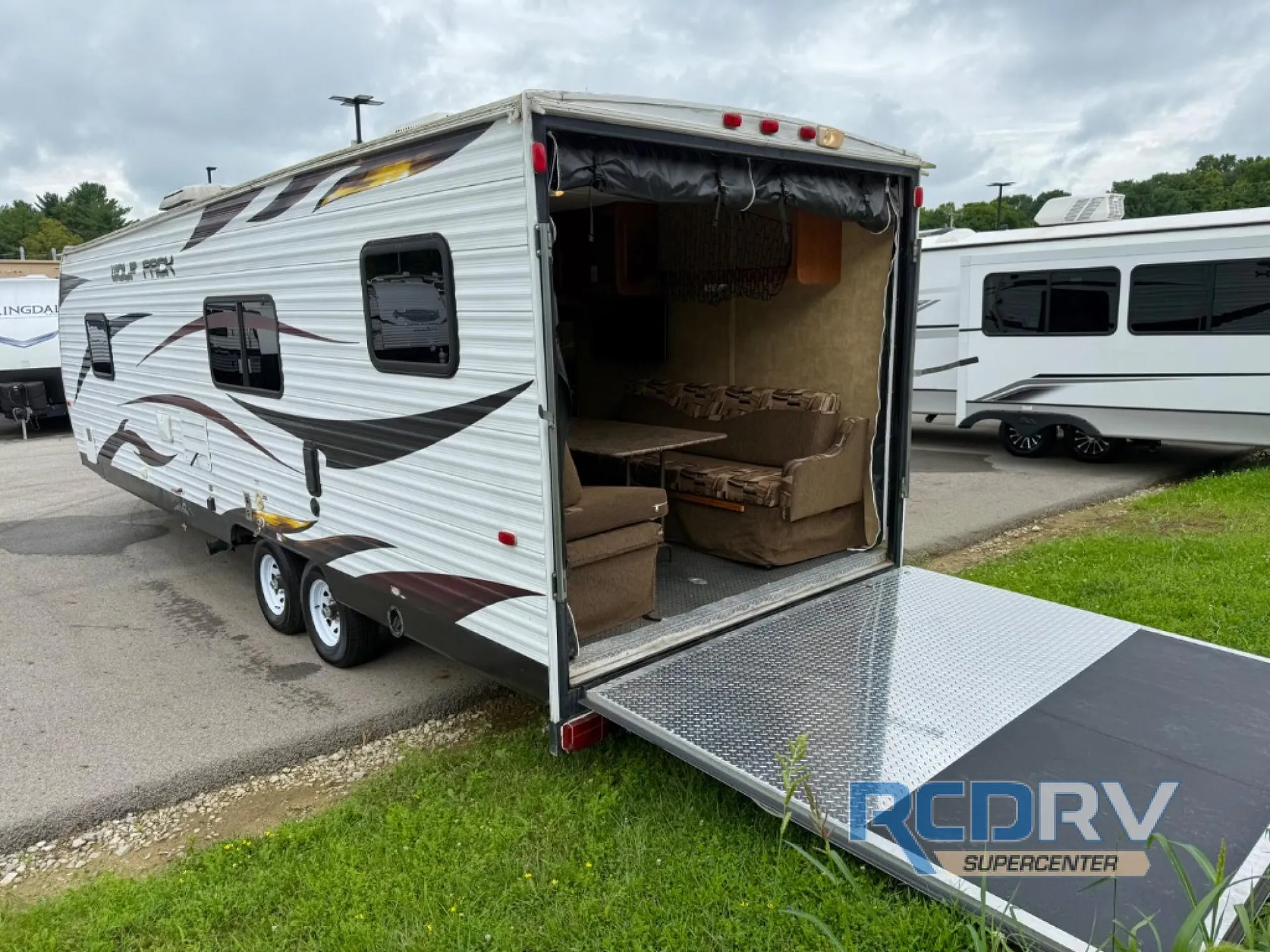 2012 Forest River Cherokee Wolf Pack Sport 27WP - Main photo