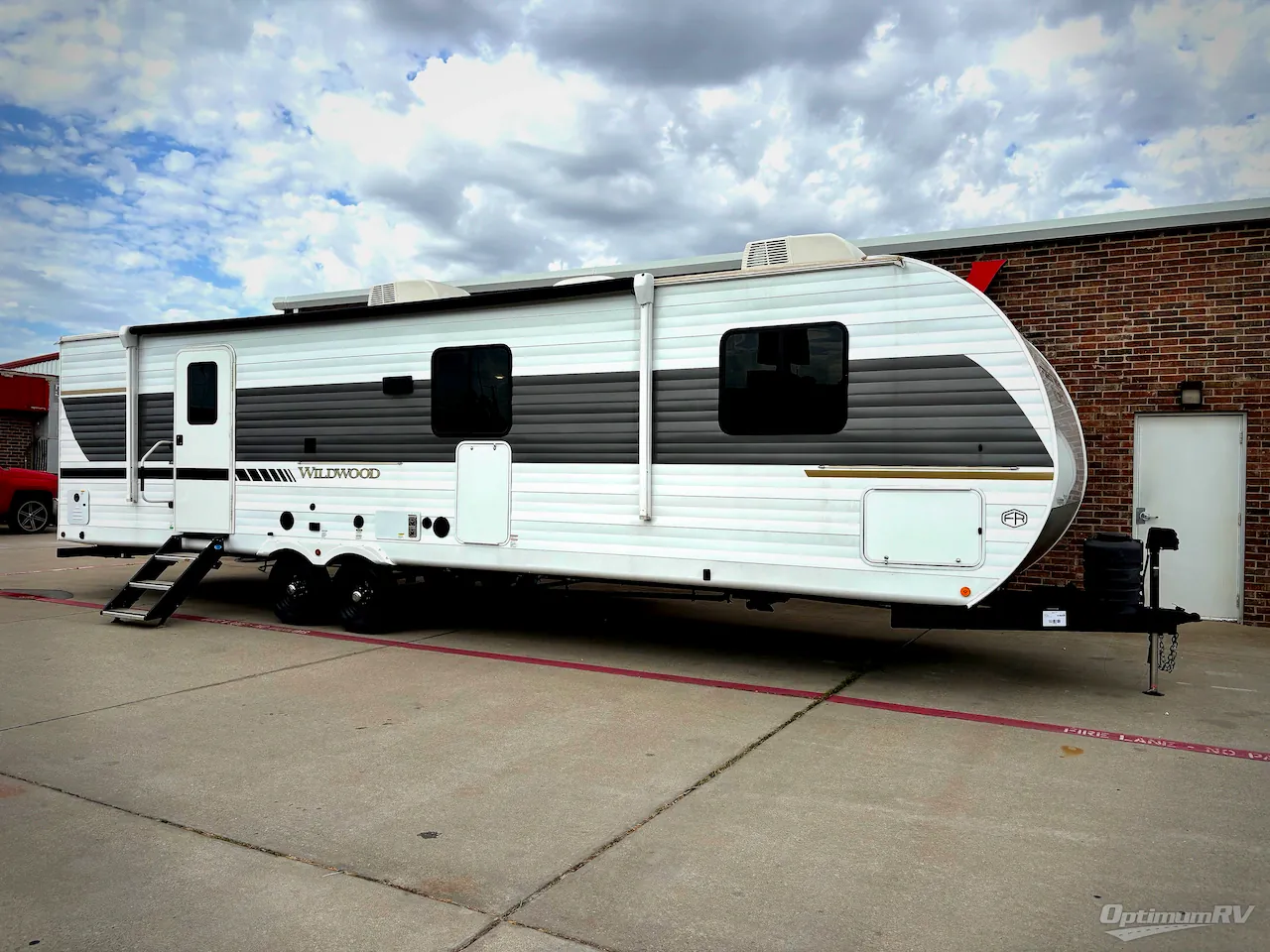 2025 Forest River Wildwood 29BDB dealer photo 1 from Optimum RV