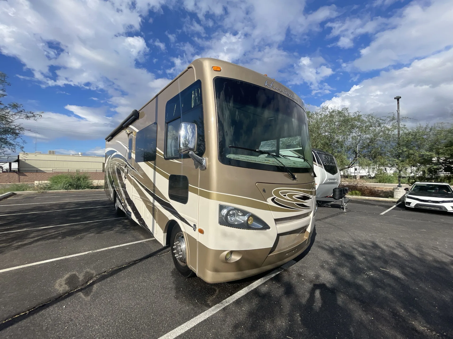 2014 Thor Motor Coach Hurricane 32N - Photo 2