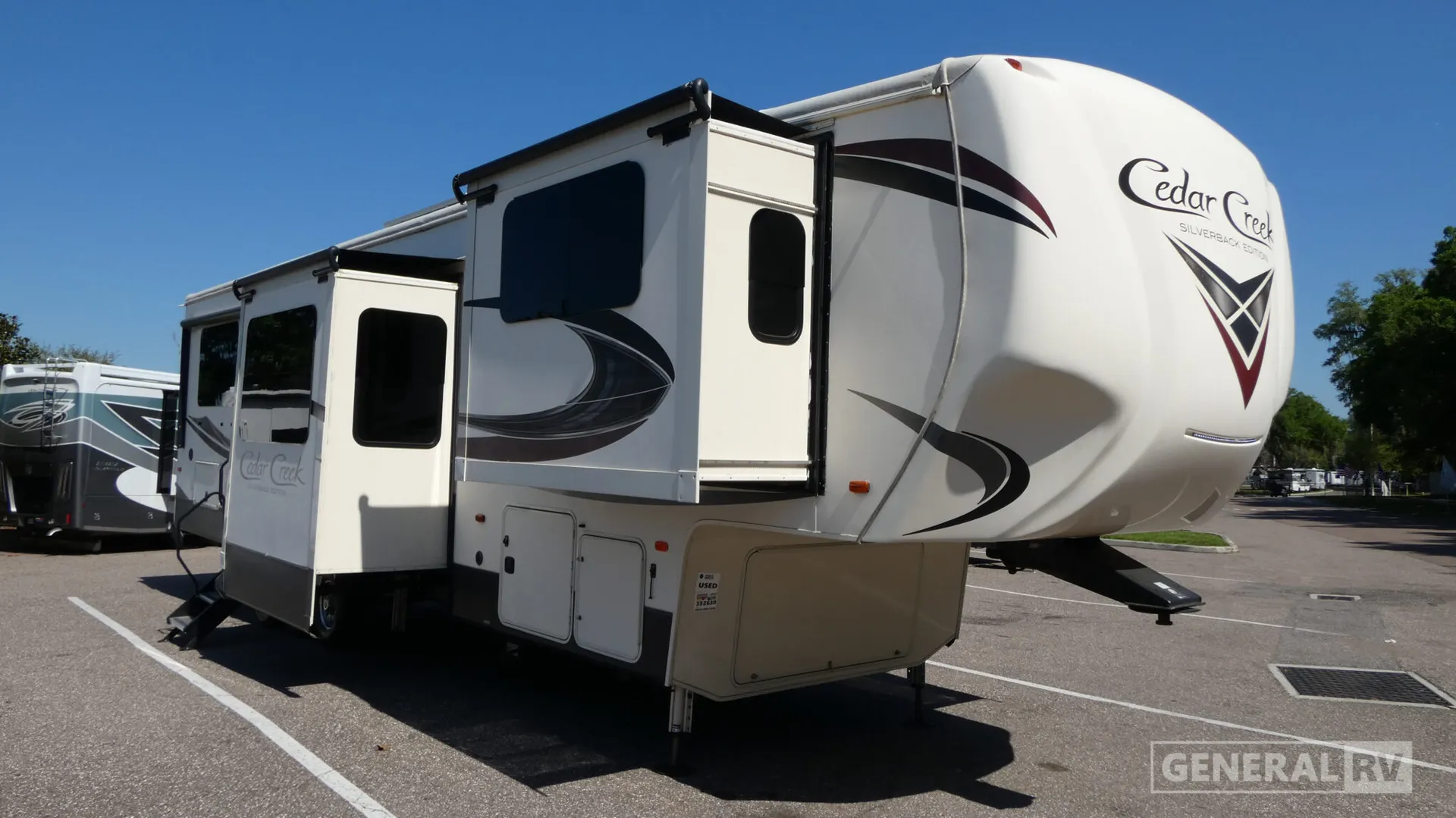 2019 Forest River Cedar Creek Silverback 37RTH - Photo 2