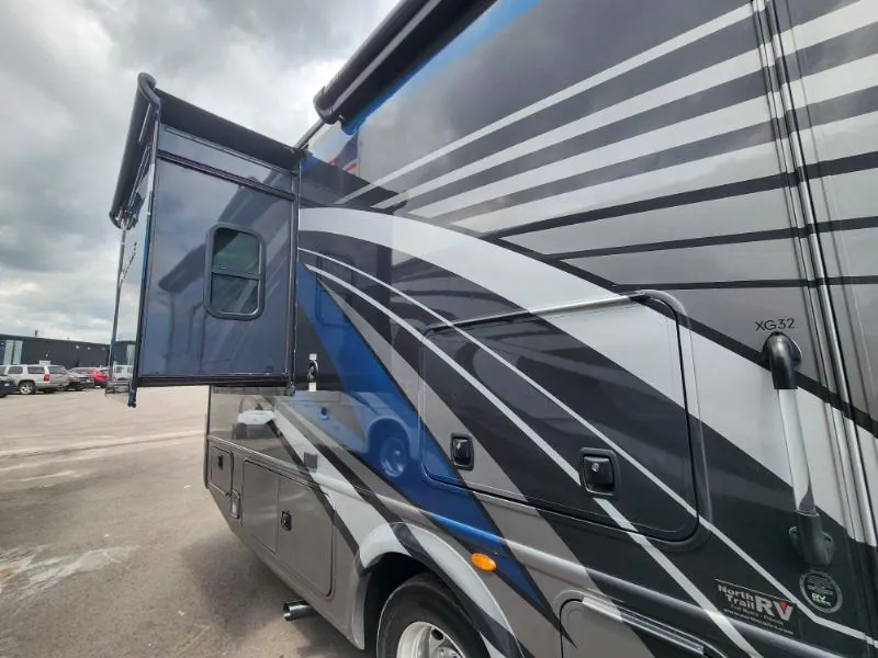 2022 Thor Motor Coach Magnitude Super C XG32, Photos photo 45