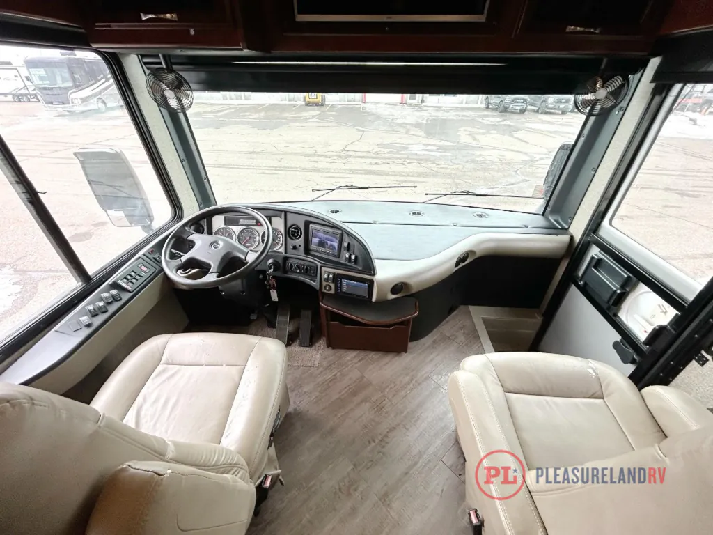 2018 Fleetwood Pace Arrow LXE 38N, Photos photo 8