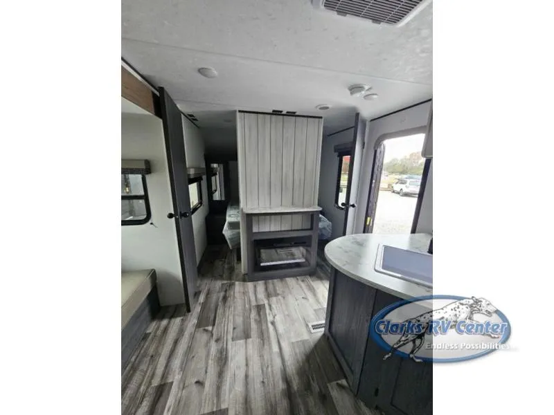 2025 Dutchmen Aspen Trail LE 26BH - Photo 4
