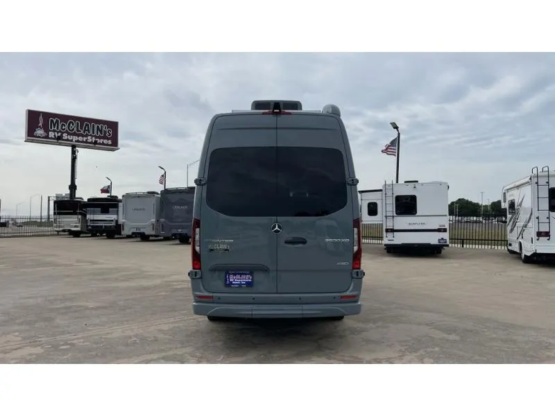 2027 Grech RV Strada-ion AWD New    AWD LOUNGE-ION - Photo 2