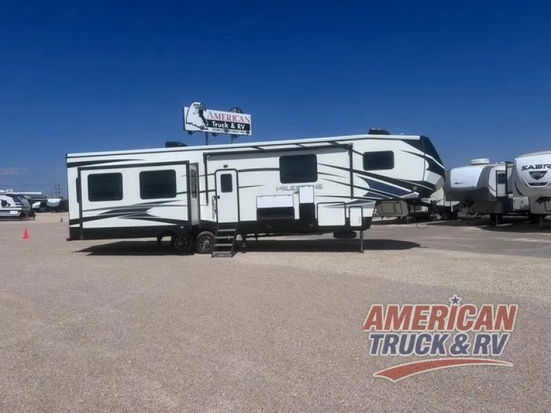 2020 Heartland Milestone 377MB - Photo 2