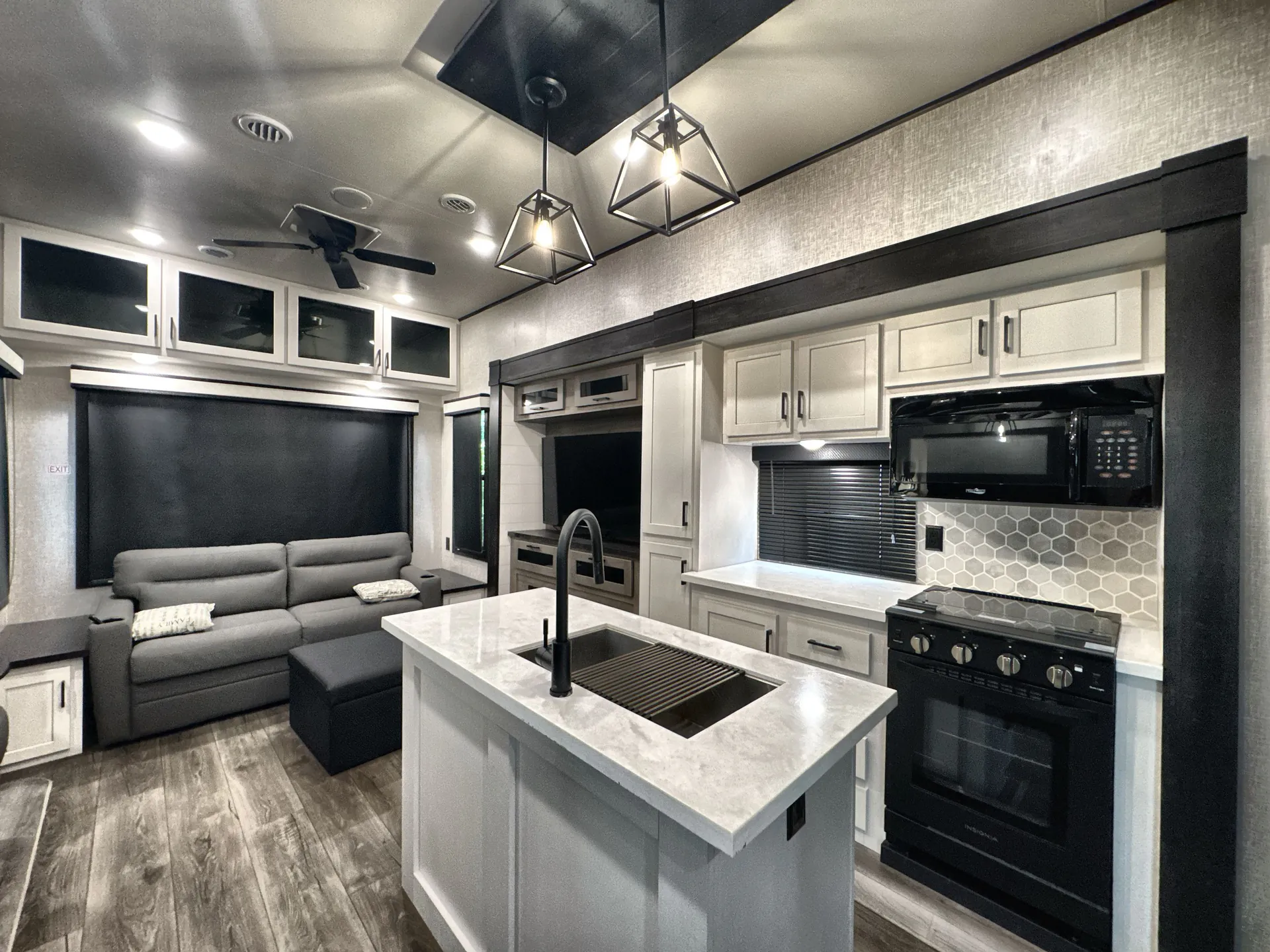 2024 Jayco Jay Flight Bungalow 40DLFT — living area main