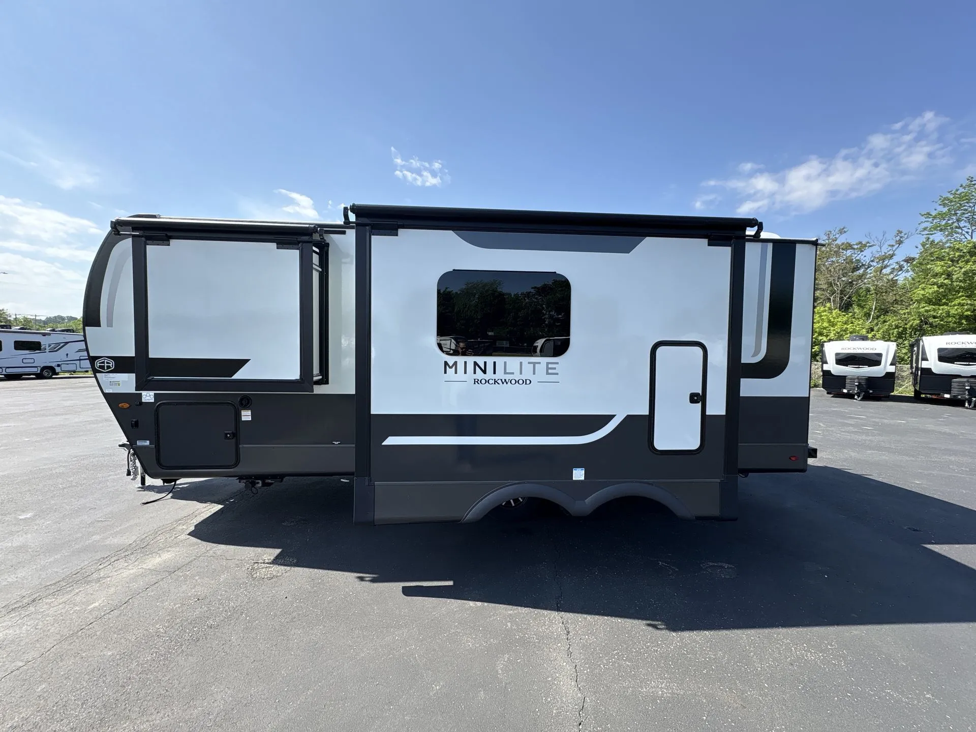 2026 Forest River Rockwood Mini Lite 2513S — Photo 5