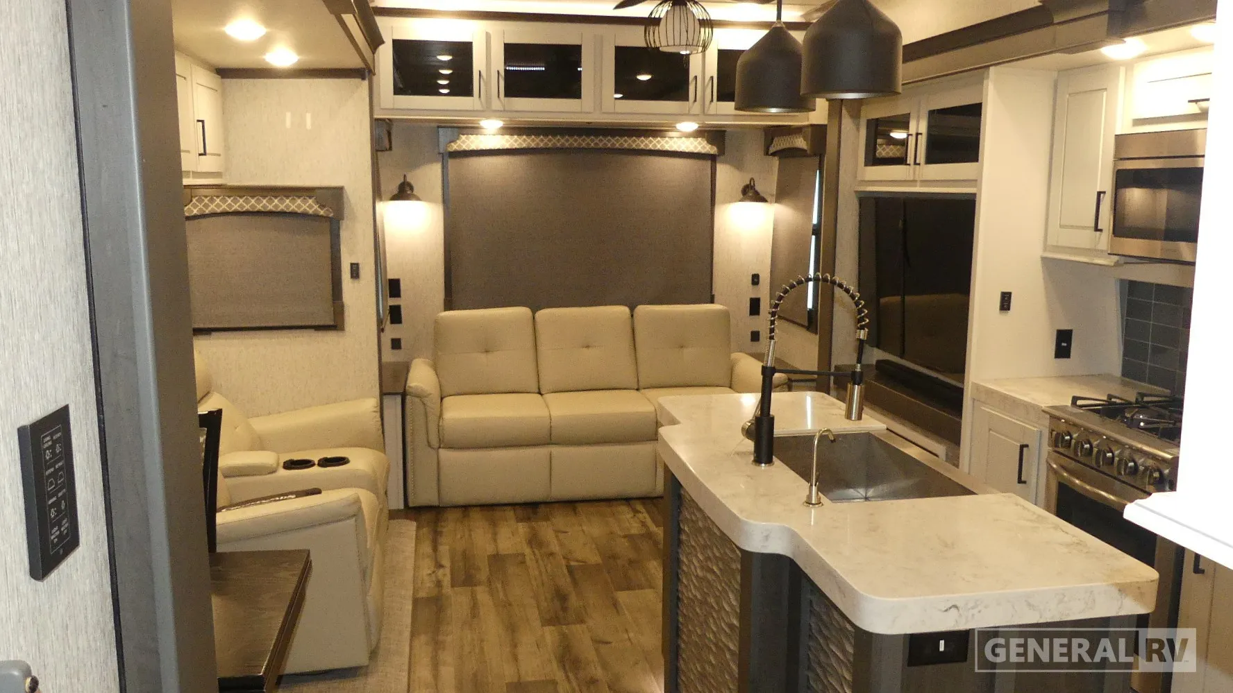 2023 Crossroads RV Redwood 3401RL - Photo 3