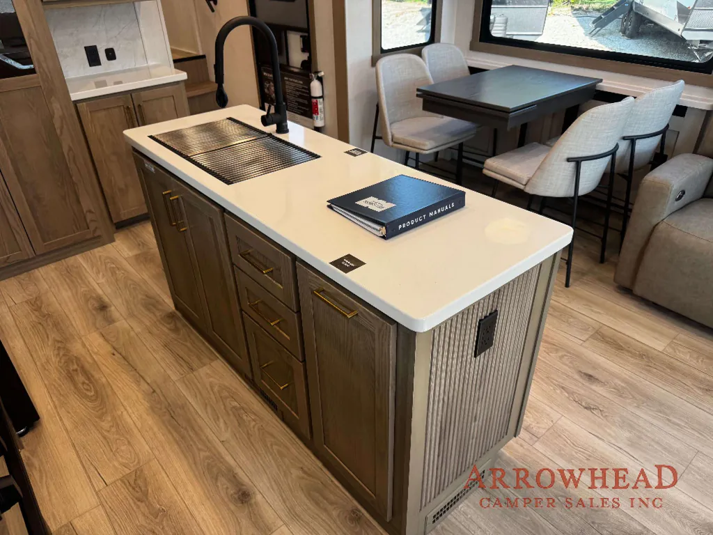 2027 Forest River Rockwood Signature 401SFB, Photos photo 30