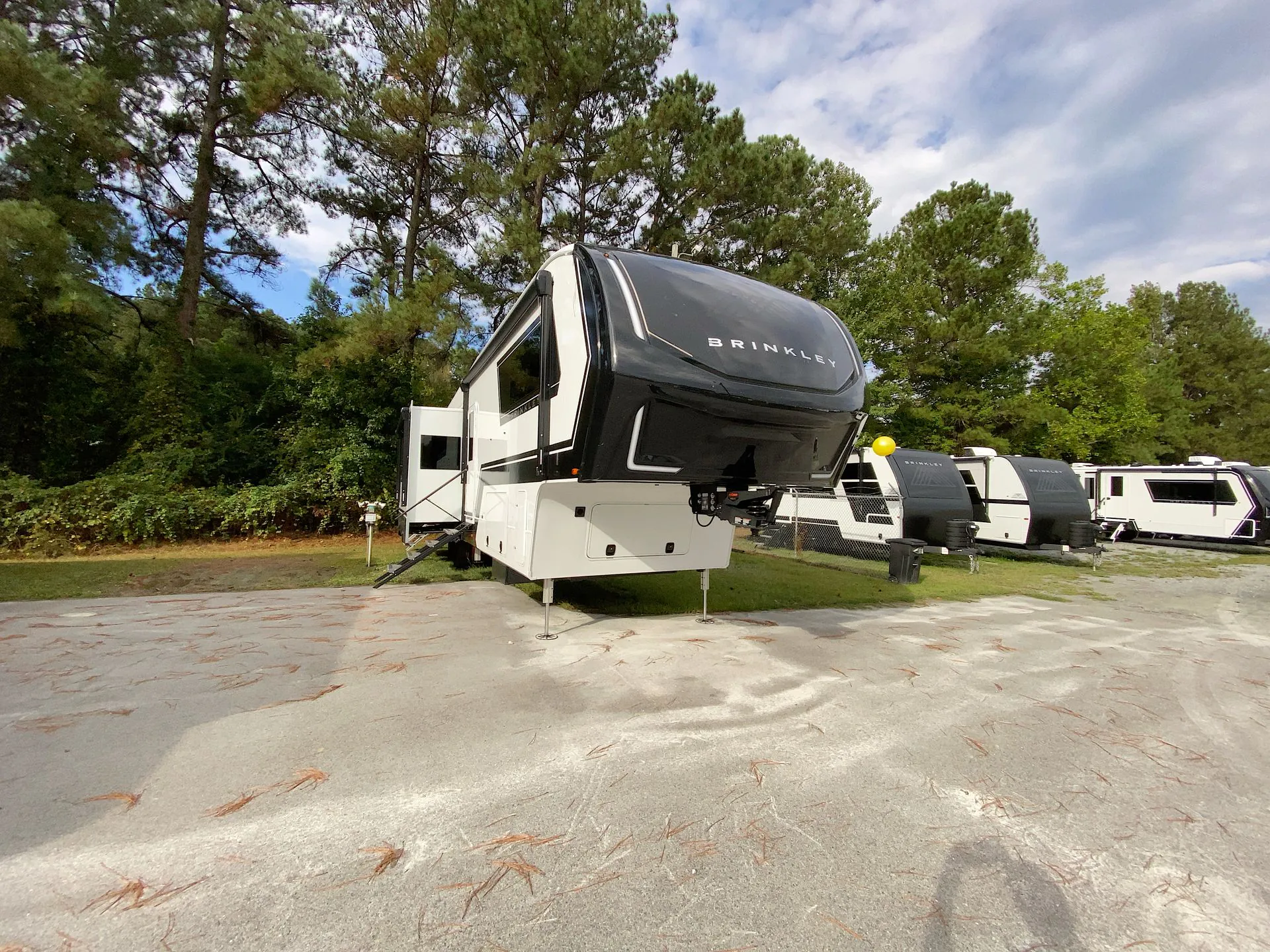 2026 Brinkley Model Z 3420 - Photo 2