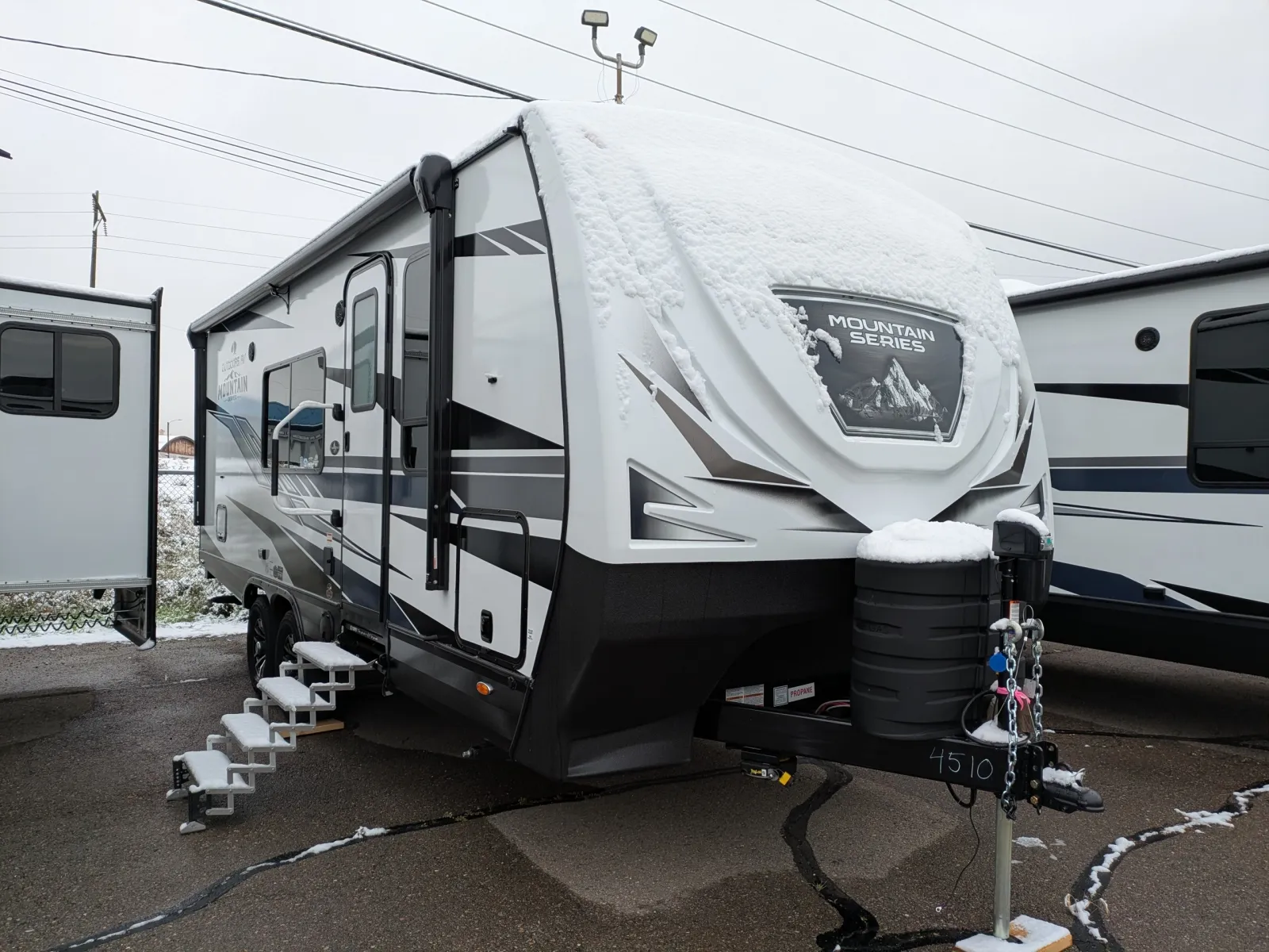 2026 Outdoors Rv TIMBER RIDGE 22CE - Photo 2