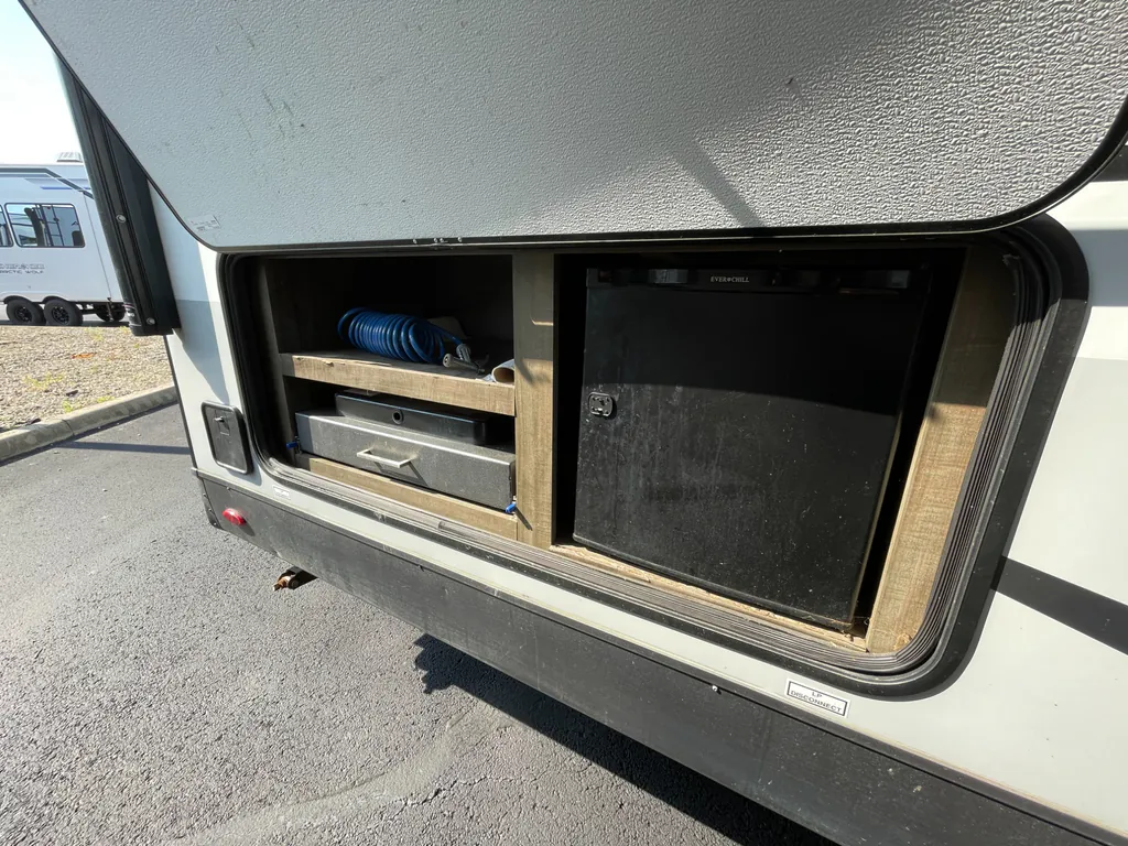 2022 Forest River Flagstaff Micro Lite 25BRDS, Photos photo 14