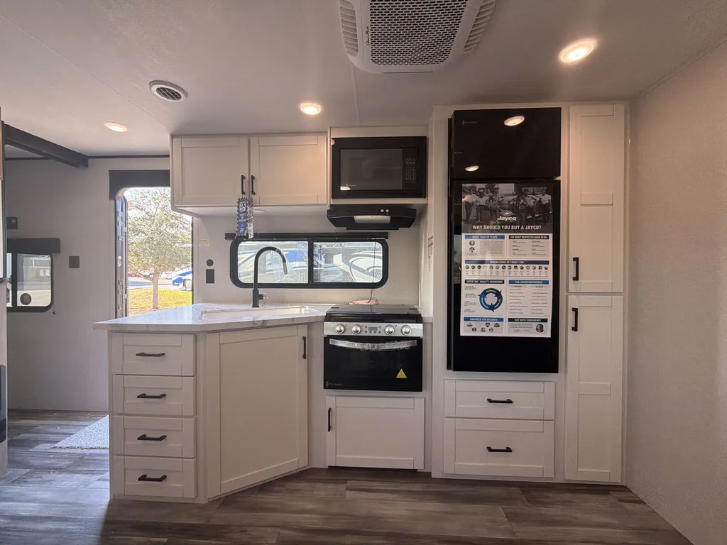2026 Jayco Jay Flight SLX 321BDS, Photos photo 6