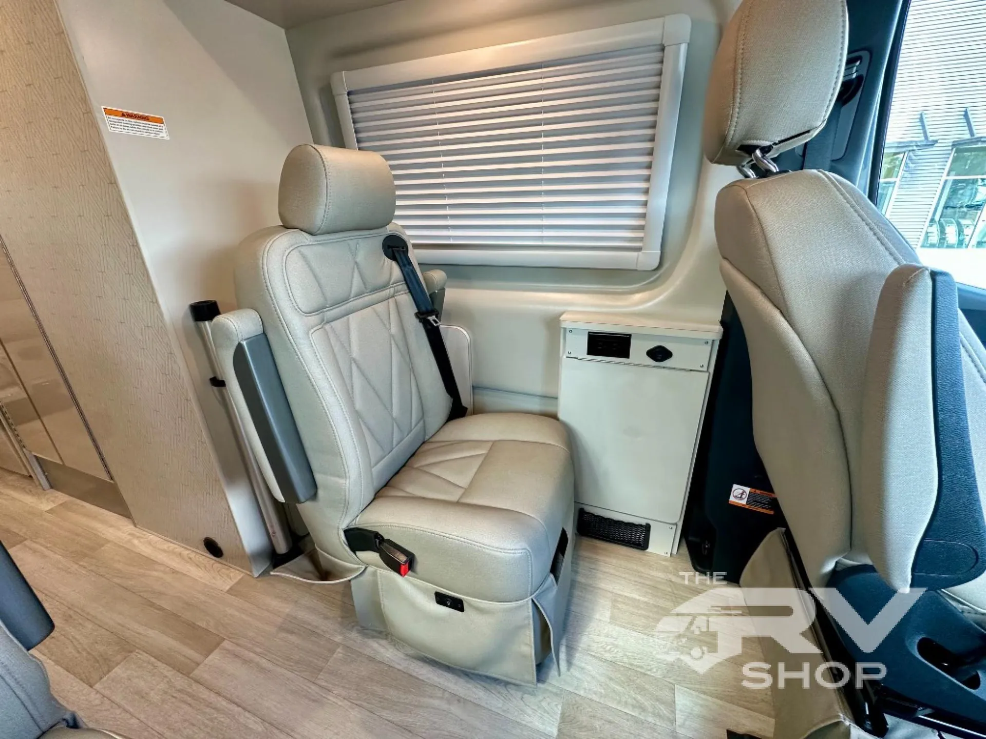 2026 Thor Motor Coach Tranquility 24C - Photo 4