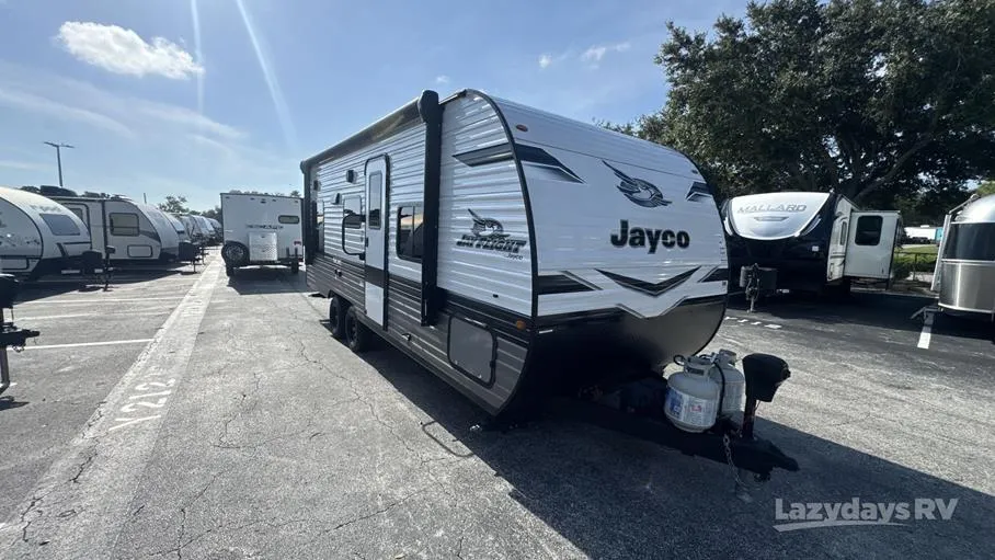 2024 Jayco Jay Flight SLX 210QBW - Photo 2