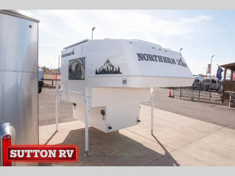 2025 Northern Lite 610 Used    Std Model - Photo 4