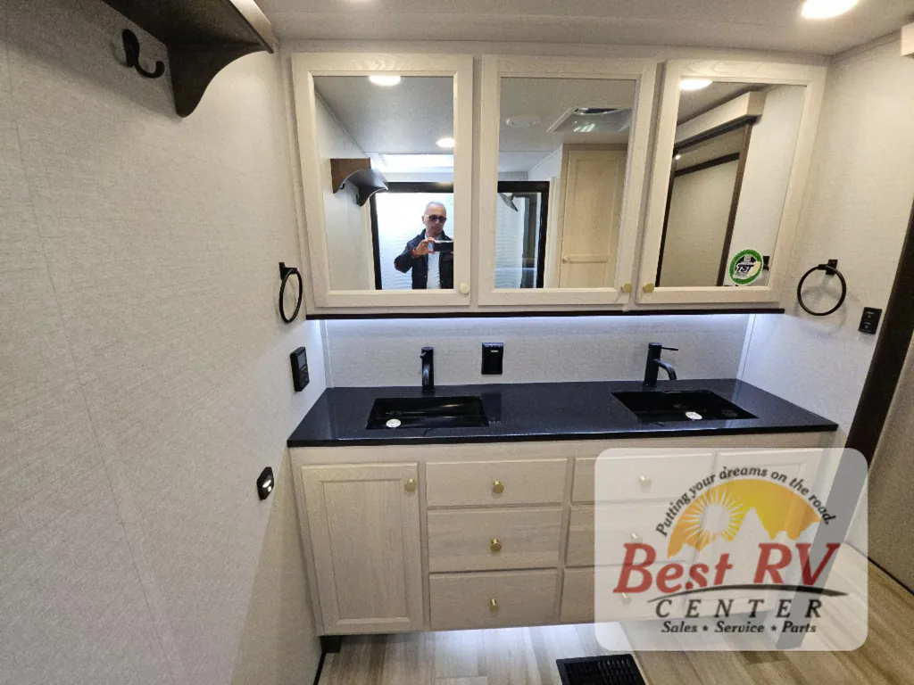 2025 Forest River Cedar Creek 361RL, Photos photo 62