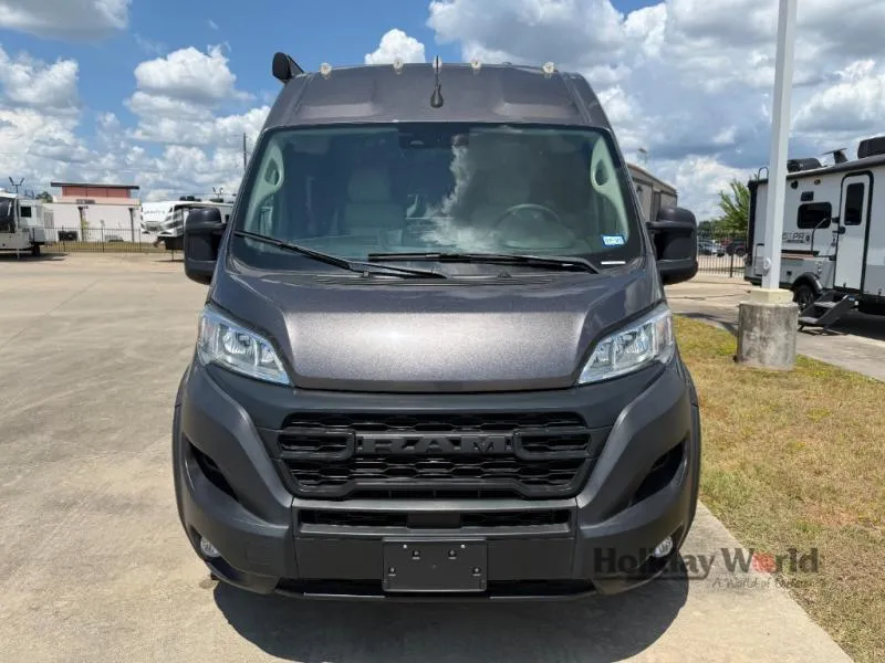 2024 Airstream Rangeline Used    RANGLINE - Photo 2