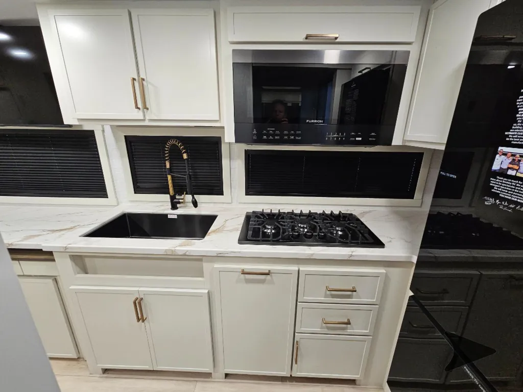 2026 Brinkley Model Ix 20X, Photos photo 31