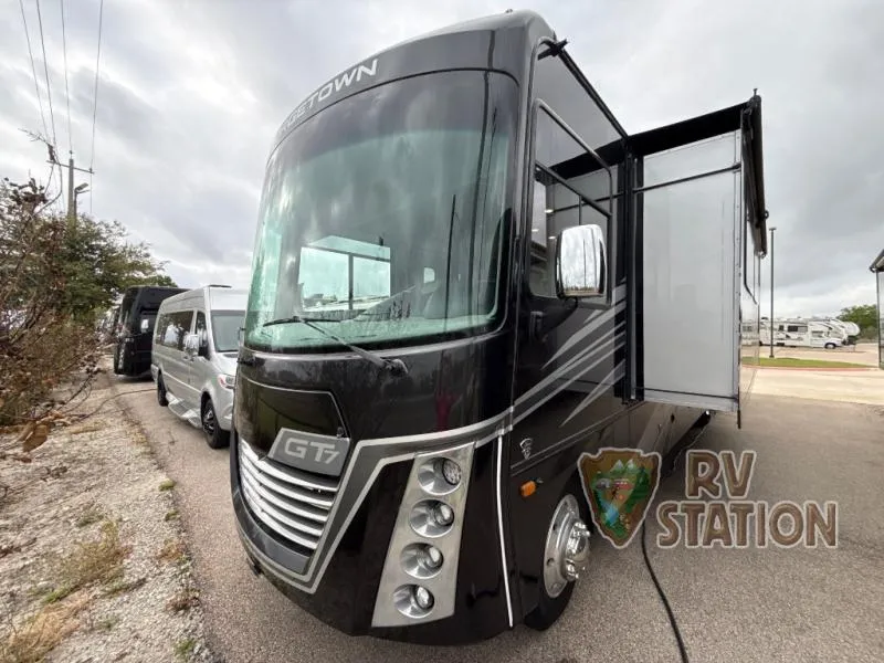 2023 Forest River Georgetown 7 Series GT7 36K7 - Photo 3