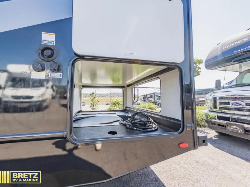2026 Thor Motor Coach Four Winds 28Z - Photo 3